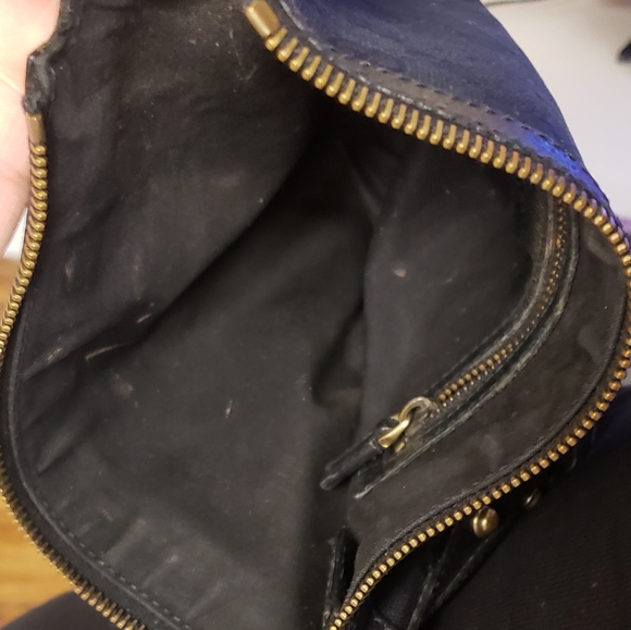 GUCCI Black Small Shoulder Bag - Picture 7 of 14